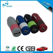 Pengisi Daya Mobil Usb Merah